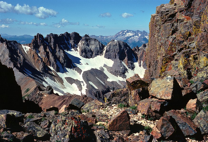 the view S-SW from high on Mt Sneffels